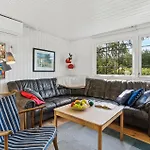 Amazing In With Wifi Holiday home